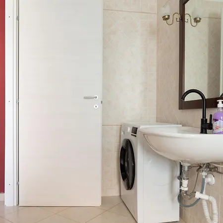 Apartmán In Villa, Quartu Sant Elena