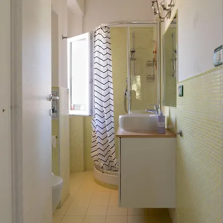 In Villa, Quartu Sant Elena Apartment