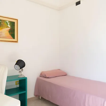 Apartment In Villa, Quartu Sant Elena Quartu SantʼElena